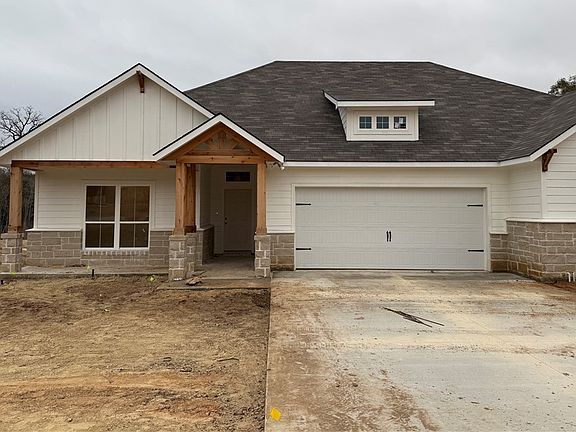 2nd image of 17376 Cedar Rock Ct