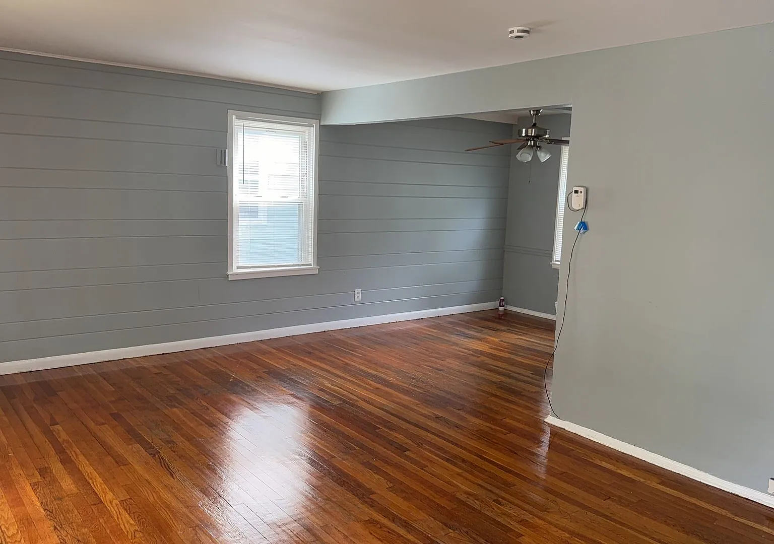3BD 1.5 BA nicely updated home — Photo 4