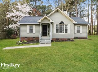 100 Cherry Ct, Clayton, NC 27520