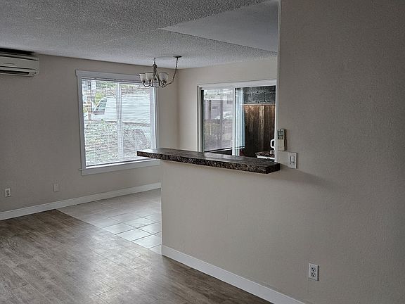 Living/Dining area
