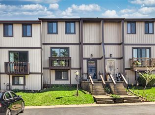 104 Bellwood Ct, Cranberry Township, PA