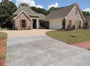 762 Dumaine Ct, Bossier City, LA 71111