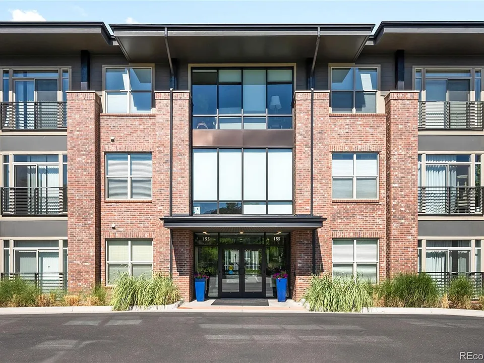 155 S Monaco Street Pkwy #105