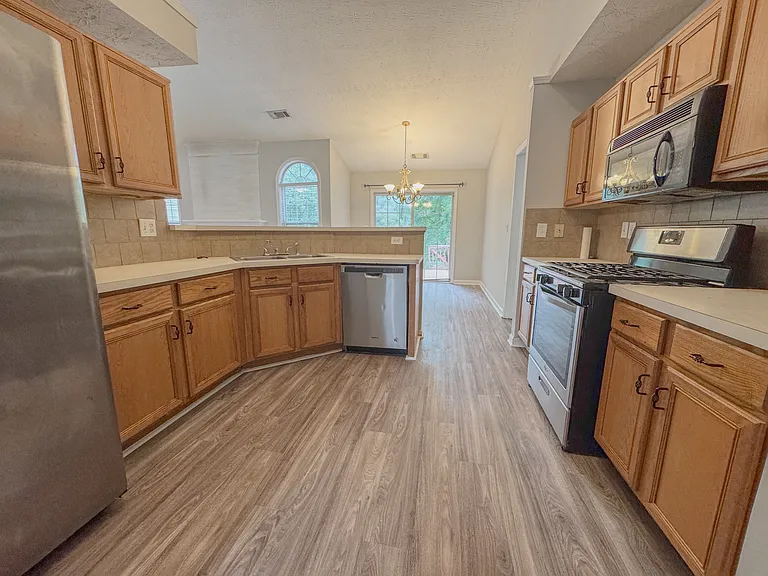 422 Antler Ln — Photo 9
