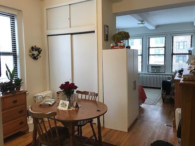 2nd image of 42 W 72nd St APT 10B