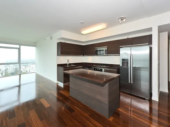 3785 Wilshire Blvd APT 1901, Los Angeles, CA 90010