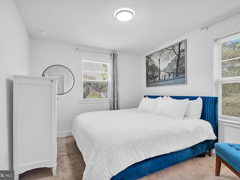16 Claro Ave — Photo 17