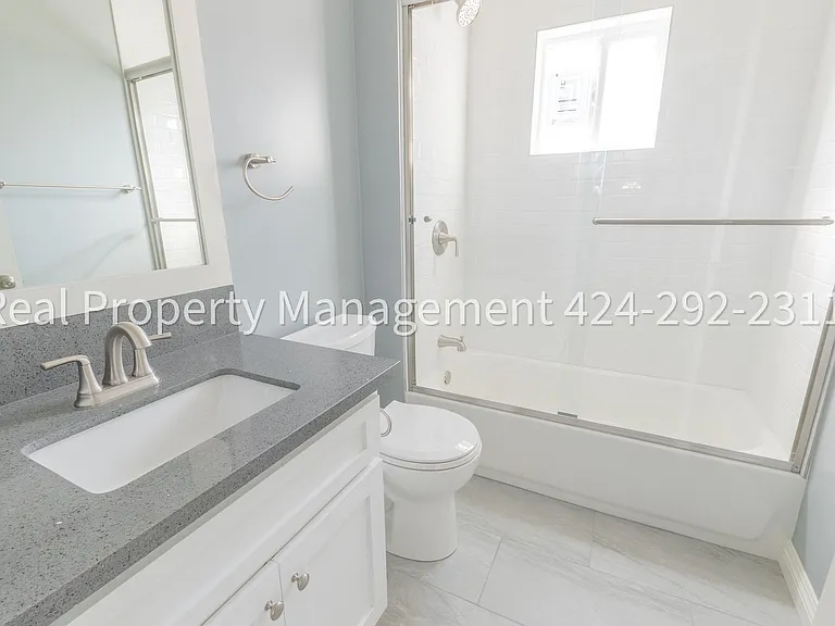 1352 E 23rd Street — Photo 9