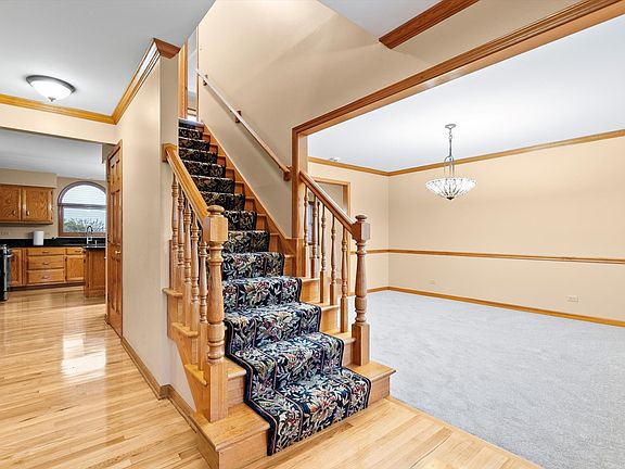 2nd image of 1107 Conan Doyle Rd