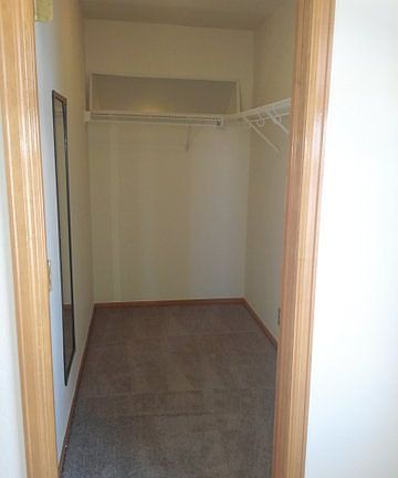 Walk-in closet