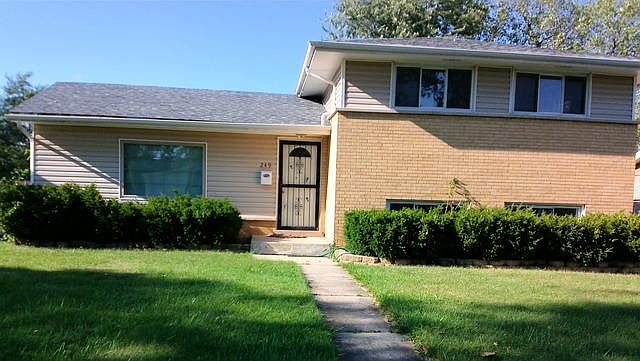1st image of 249 Leonard Ave