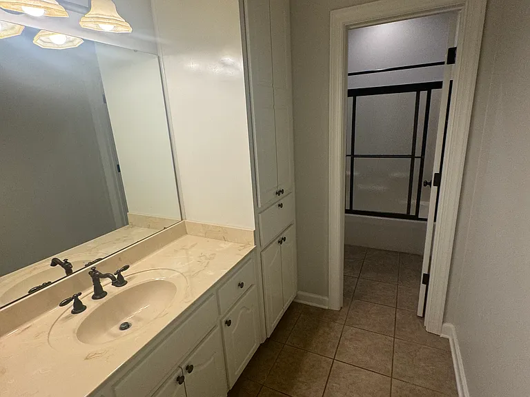 203 Eton Dr — Photo 14