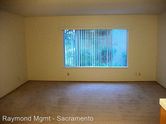 2nd image of 5994 Lake Crest Way APT 11