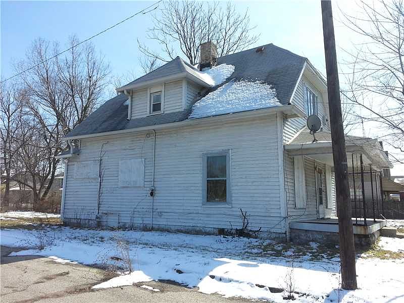 2nd image of 2821 Shriver Ave