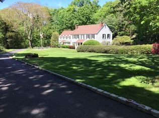 37 High Farms Rd, Glen Head, NY 11545