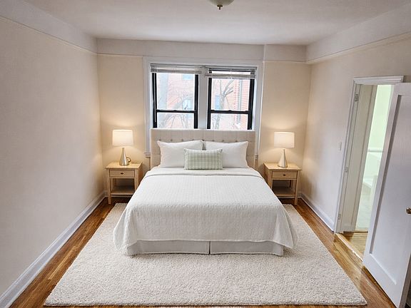 4th image of 214-32 43rd Ave #315