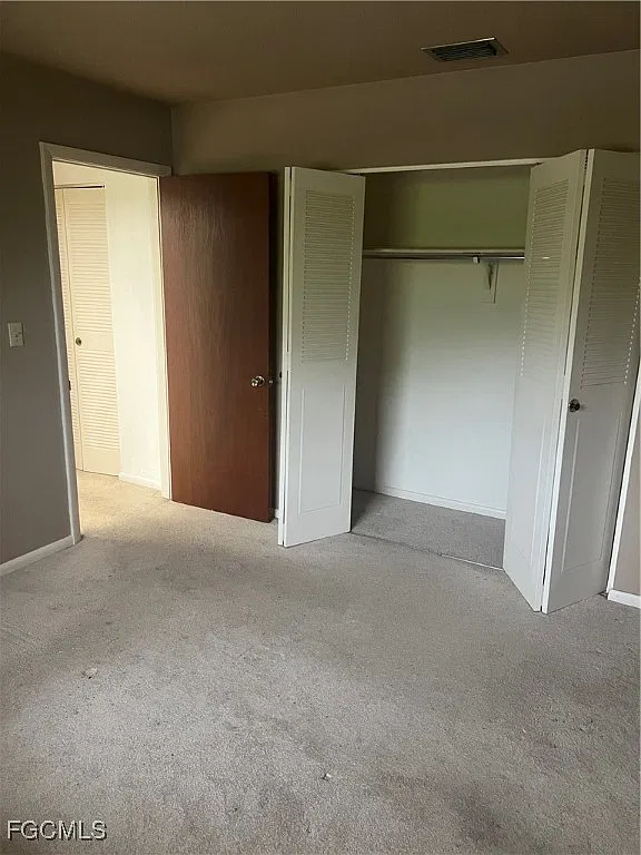2 BR, 2 BA in Country Club Estates — Photo 3
