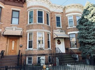 858 55th St, Brooklyn, NY 11220