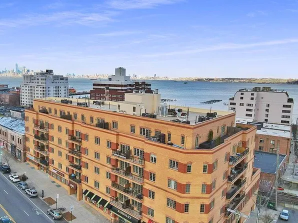 155 Bay St APT 2K, Staten Island, NY 10301