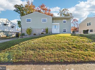 7857 Twin Ridge Dr, Glen Burnie, MD 21061