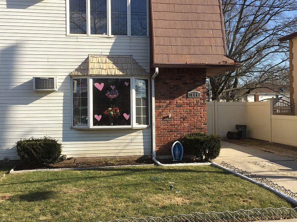 1st image of 1668 S Railroad Ave