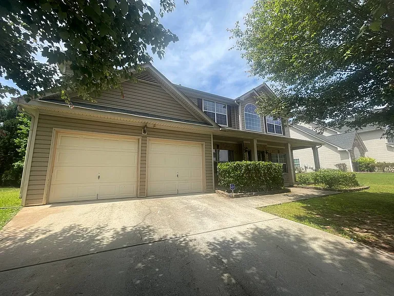 520 Lakeridge Ct — Photo 5