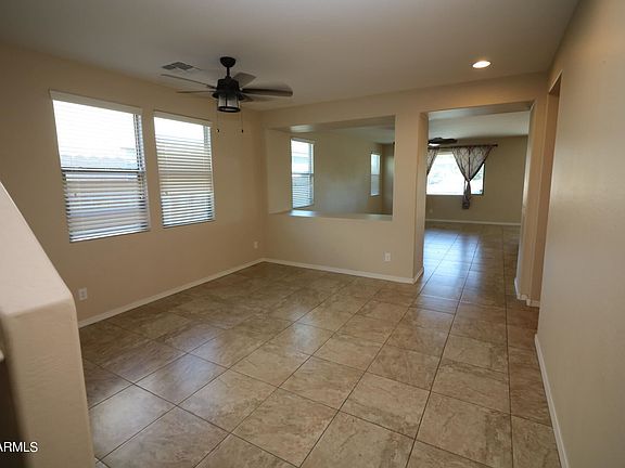 4th image of 40781 W Rio Grande Dr