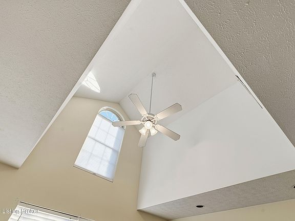 5th image of 7927 Grand Cascade Dr