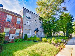 709 Irving St NE APT 2, Washington, DC 20017