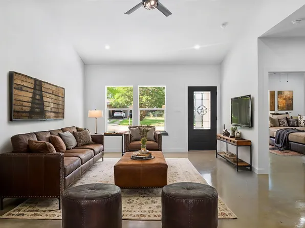 204 Gorman Ave, Corsicana, TX 75110