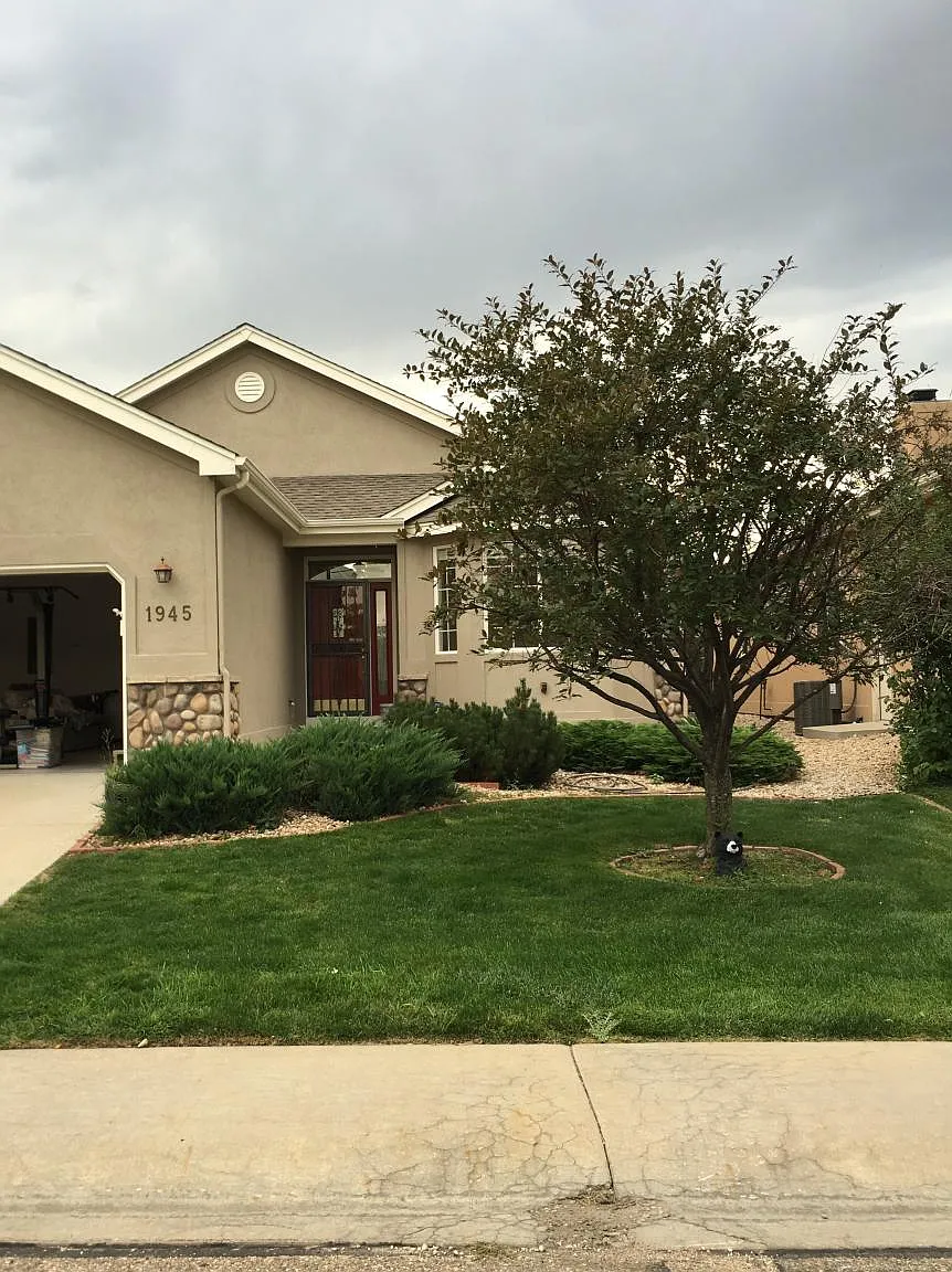 2 bed, 1555 sqft, $2,400 — Photo 1