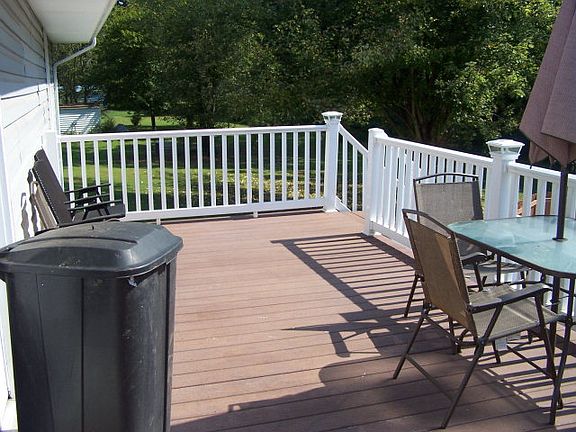 4th image of 213 Villa Heights Dr