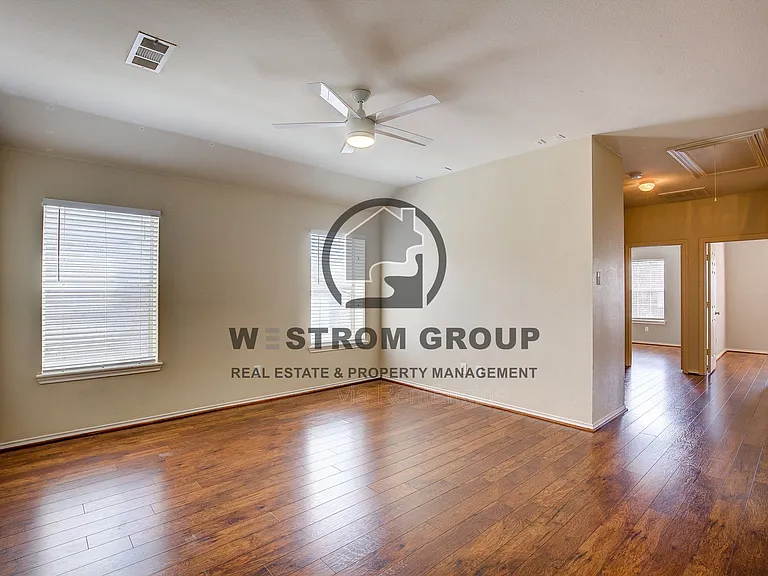 4537 Chris Dr — Photo 46