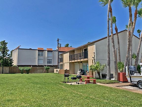 4th image of 208 W Kingfish St #103-C