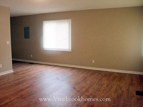 2nd image of 4635 Natchez Ave