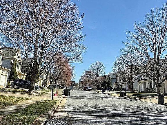 4th image of 4710 Truffle Ln
