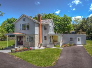 1722 N 5th St, Stroudsburg, PA 18360