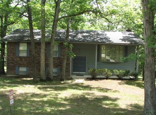 4 Trevor Ln, Saint James, MO 65559