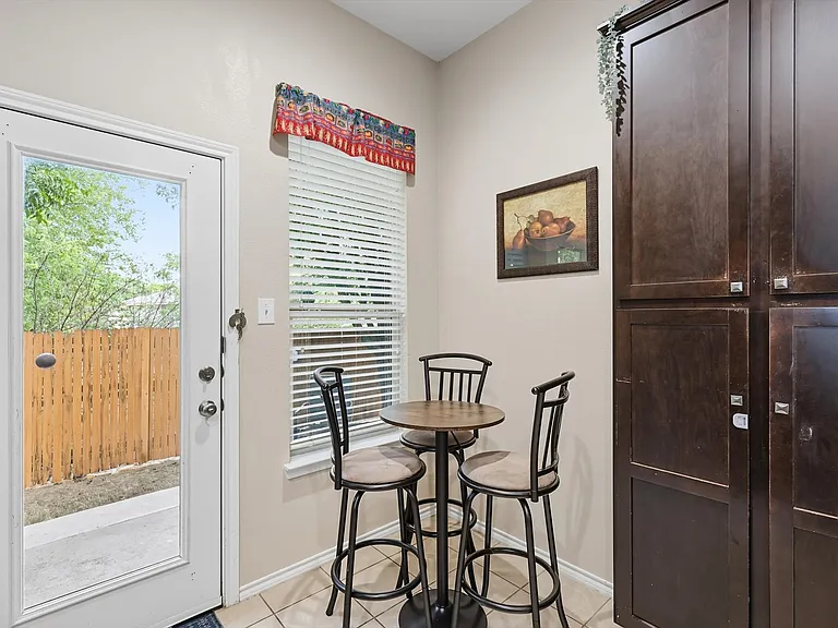 8304 Timberbrook Ln — Photo 14