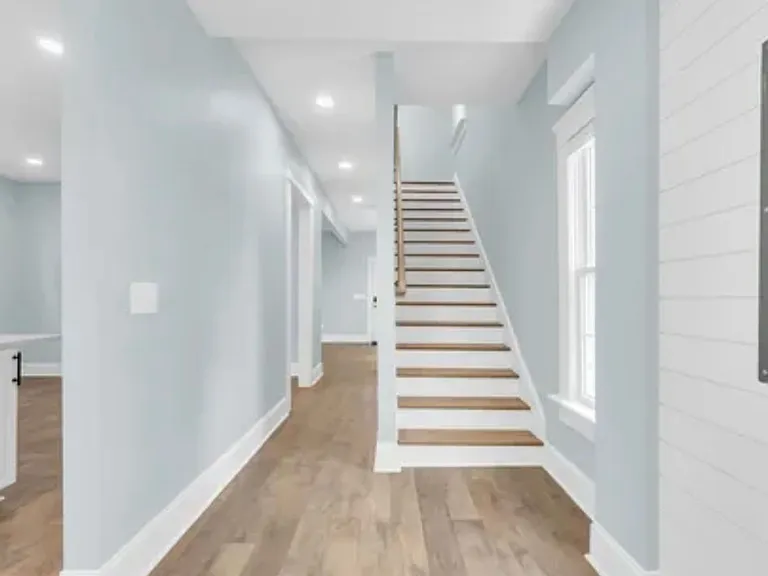 106 Grace St — Photo 19