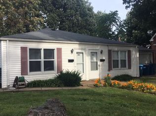 203 N Benton Ave, Saint Charles, MO 63301