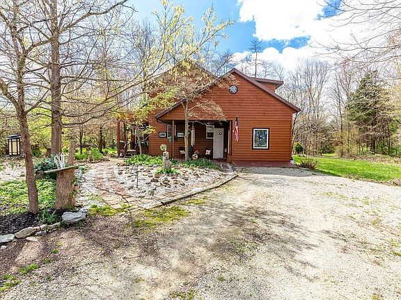 5th image of 11055 Moonbeam Ln