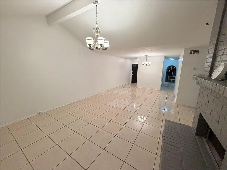 13319 Bafing Dr — Photo 8