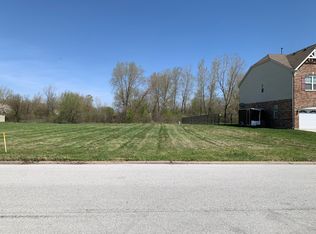 2124 Nichols Dr, Lynwood, IL 60411