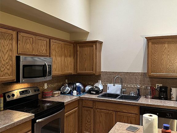 2nd image of 1411 Evergreen Park Dr SW Unit 304