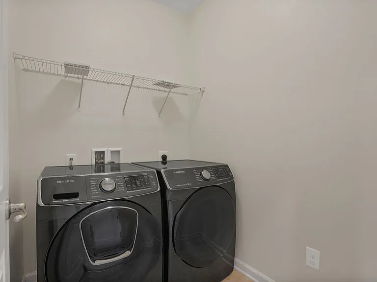 43393 Charitable St — Photo 25