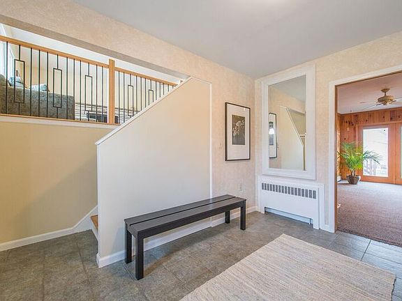 3rd image of 143 Mountain Ave
