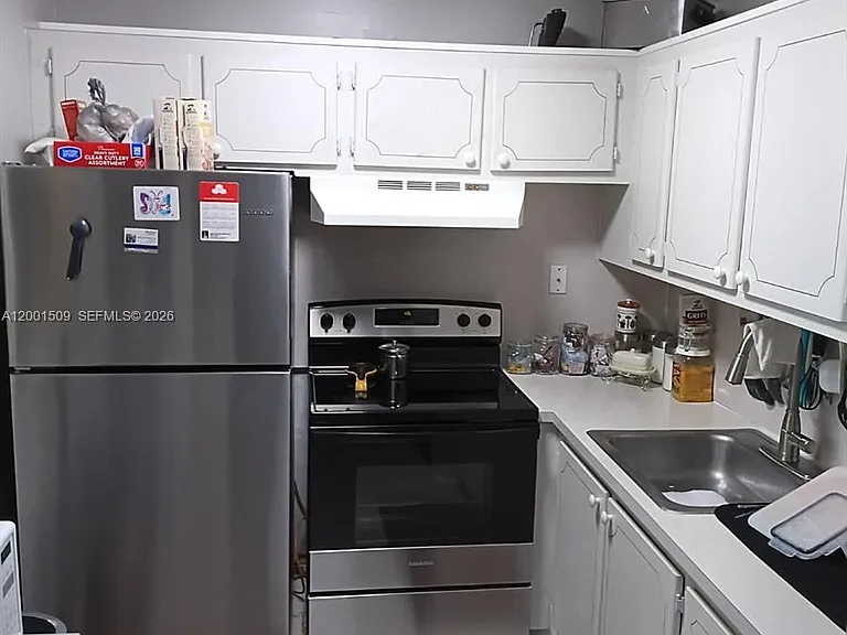 71 Waltham E #71-C — Photo 2