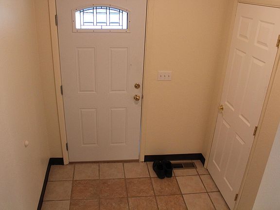 2nd image of 21332 Settlers Dr #A