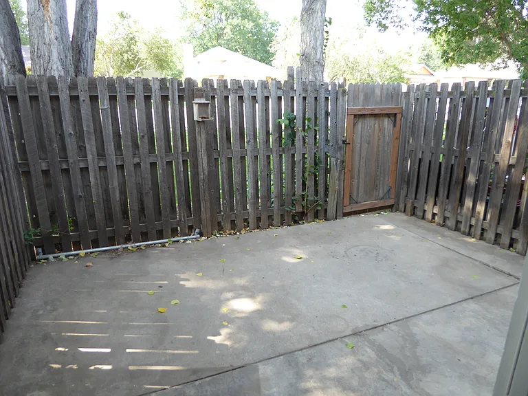 1640 E Pitkin St #C — Photo 14